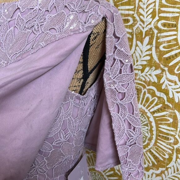 NWT JS Collections Arabella Sequin Guipure Lace Pleated Gown in Amethyst size 2 - Picture 10 of 16